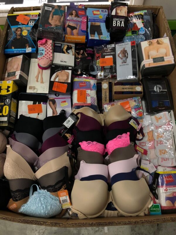 mixed-accessories-liquidation-pallets.jpg Mixed accessories liquidation pallets – diverse inventory with free shipping