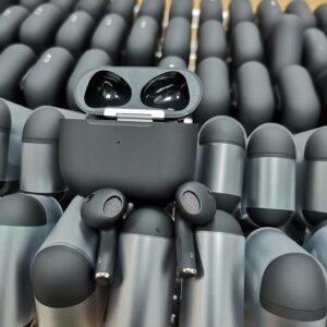 Black AirPods 3 pallets with MagSafe charging cases