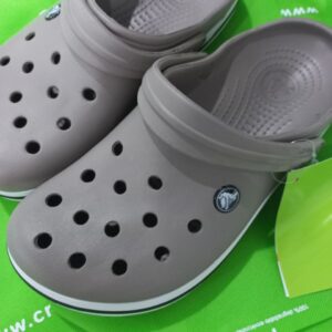 Crocs Shoes Pallets– Bulk Lot of Authentic, Comfortable Crocs Footwear for Wholesale Buyers
